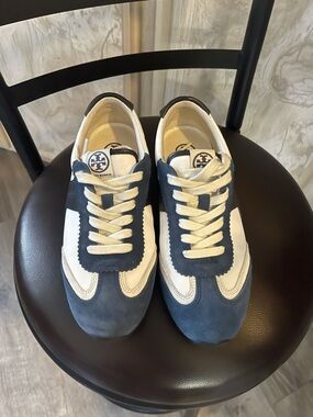 Tory Burch Navy and Ivory Suede & Leather Tennis Sneakers size 6M new